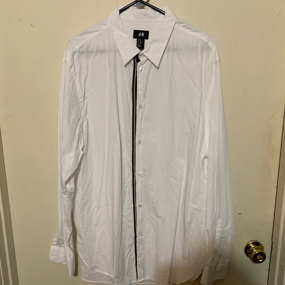 H&M Ladies long sleeve shirt